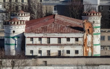 Пищаловский замок на улице Володарского в Минске